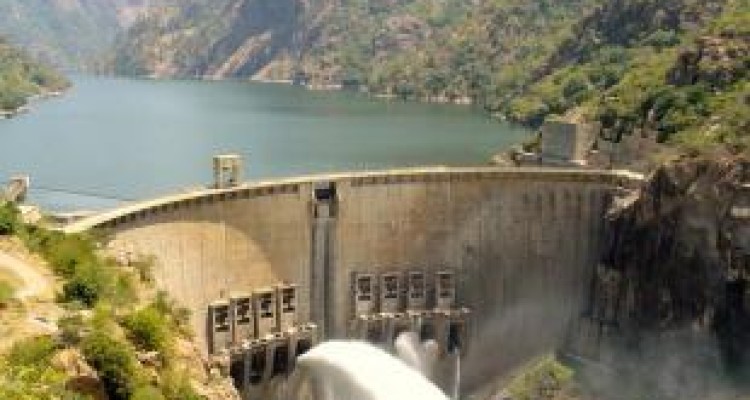 ذخیره بیش از ۱.۳ میلیارد متر مکعب آب پشت سدهای کرمانشاه 