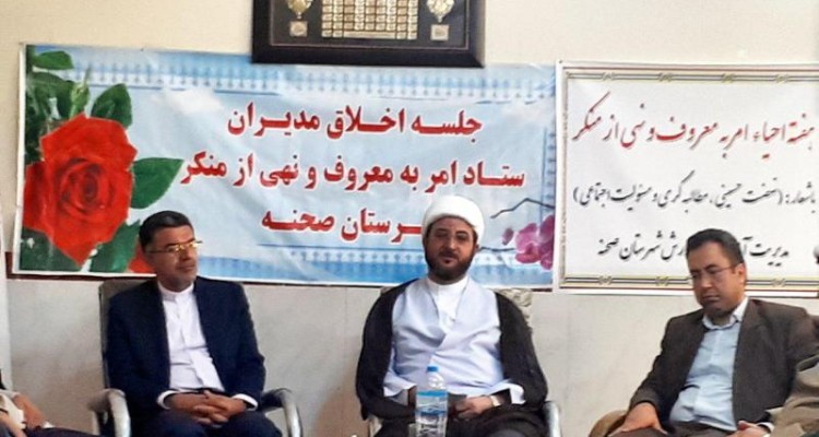 دشمن هیچ وقت رابطه عمیق مردم و نظام را نمیتوانند درک کند 