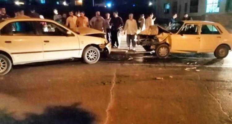 برخورد دو دستگاه خودرو در صحنه 4 زخمی برجای گذاشت
