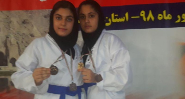 کسب سه مدال رنگارنگ مسابقات کشوری کاراته توسط بانوان صحنه ای