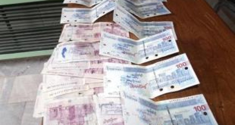 کشف چک پول‌های تقلبی در کرمانشاه 