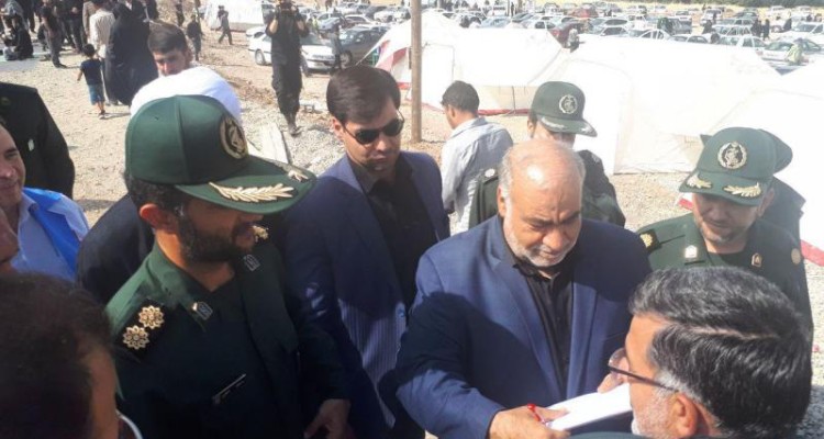 استاندار کرمانشاه از موکب محبان علی بن ابیطالب علیه السلام شهرستان صحنه بازدید کرد