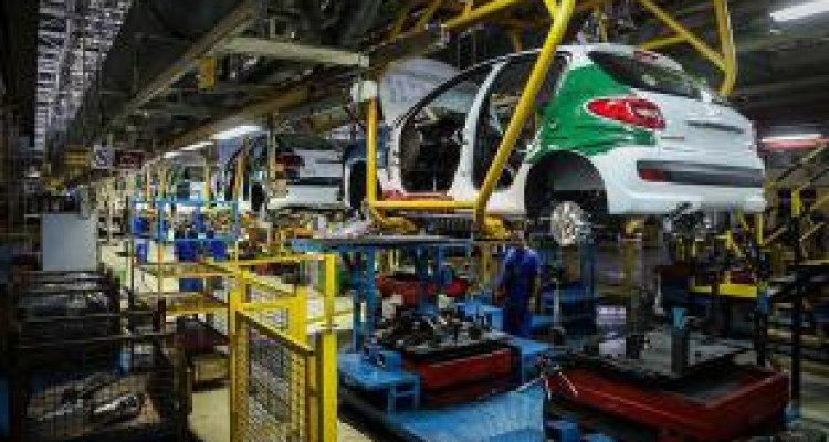 قیمت خودرو در مسیر ثبات/ واکنش مثبت بازار به ورود دستگاه قضا 