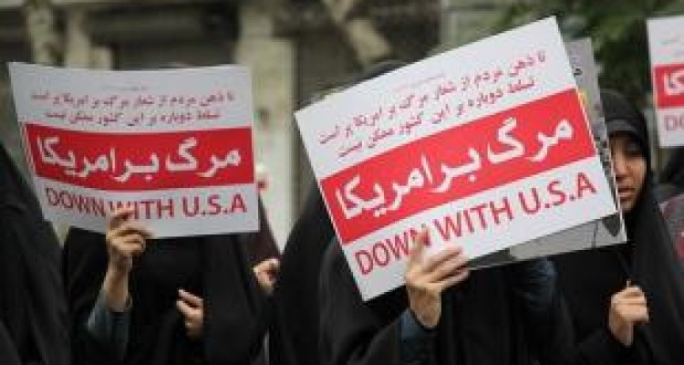  آمریکا تا سال ۱۴۰۰ از منطقه اخراج می شود 
