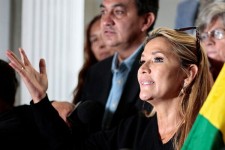 دولت موقت بولیوی دیپلمات های ونزوئلا را اخراج می کند