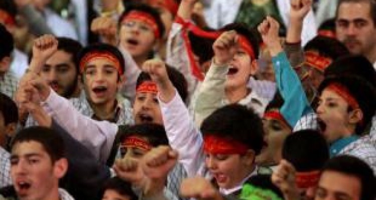  ۸۰ درصد دانش آموزان کرمانشاه بسیجی هستند / به صدا درآمدن زنگ بسیج در مدارس 