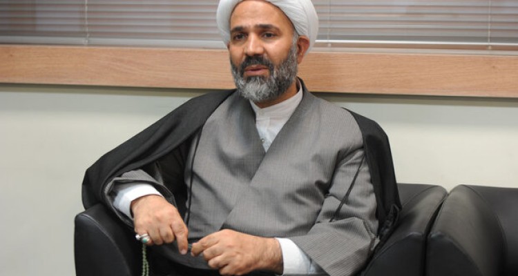 سوال از روحانی درصوت عدم تحقق وعده دولت درباره بنزین کلید می‌خورد