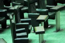۴۰۵ نفر مدعی هشت کرسی مجلس/ دولتی‌ها بیشترین متقاضی بودند! 