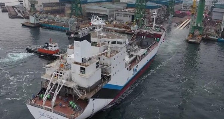 ساخت اولین کشتی جهان با سوخت هیدروژن مایع 