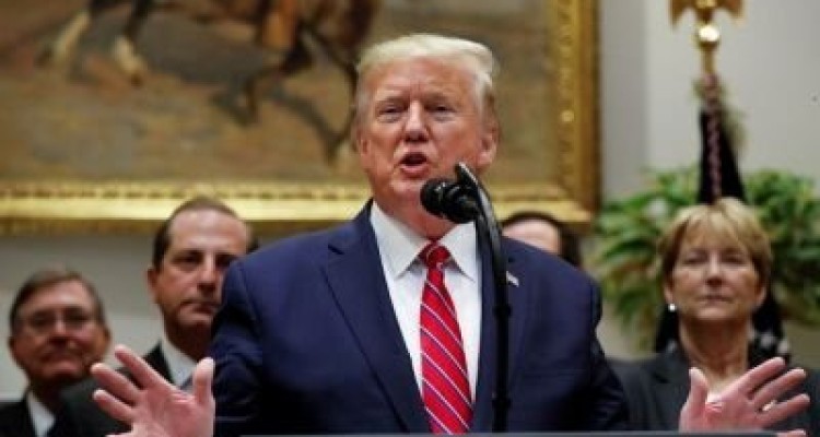  واکنش ترامپ به تصویب استیضاح: اتفاقی رخ نداد!