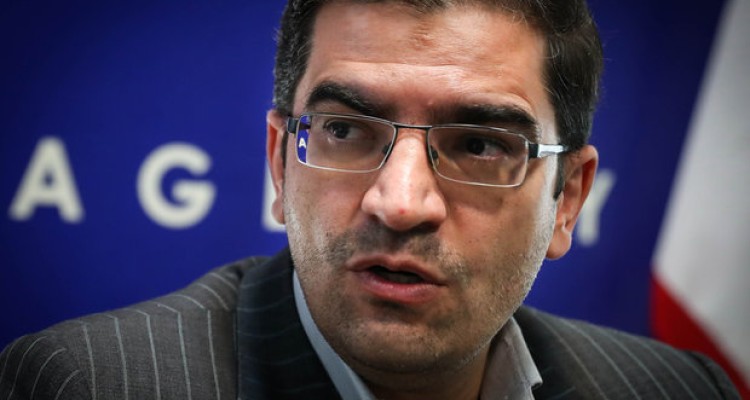 اصلاح‌طلبان نگران میز و منصب‌شان هستند/دولت از درد مردم خبر ندارد