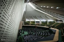 مجلس ماده مربوط به تقسیم بندی مدارس به دولتی وغیردولتی را حذف کرد