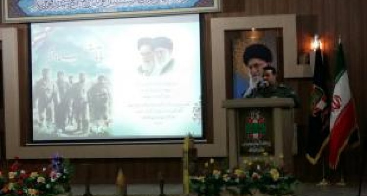 مردم منطقه امروز به جمهوری اسلامی تکیه کردند/ دفاع مقدس تکلیف آینده ما را روشن می‌کند 