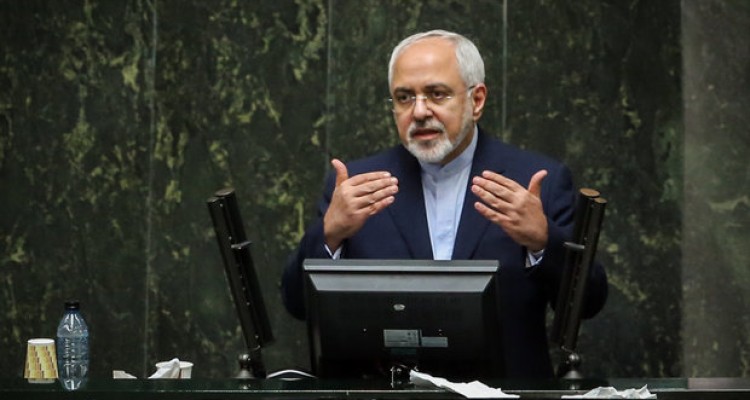 هیچ‌کس اندازه من از توان موشکی نظام دفاع نکرده است