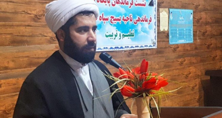 شرکت در انتخابات تکلیف شرعی همه افراد است