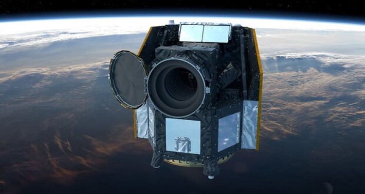 ماهواره سیاره یاب اروپا آغاز به کار کرد