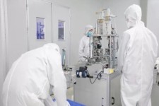 کارخانه آیفون به تولید ماسک ضد کرونا روی آورد