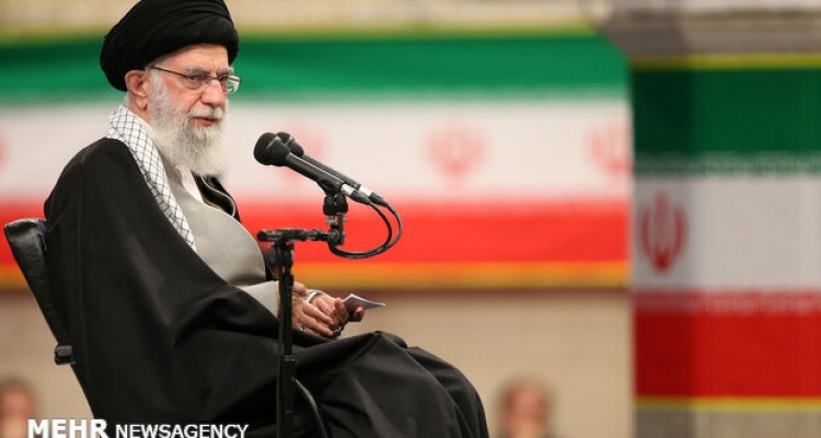 مؤمنین در پیروزی انقلاب از نقطه‌ای تقویت شدند که انتظار نداشتند