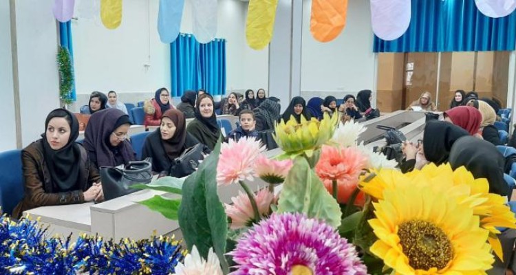 مراسم بزرگداشت روز زن در بیمارستان معاون صحنه برگزار شد + تصویر