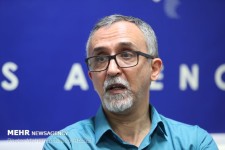 نگاه دولت به هزینه‌ها بایدتغییر کند/کارنامه روحانی قابل دفاع نیست