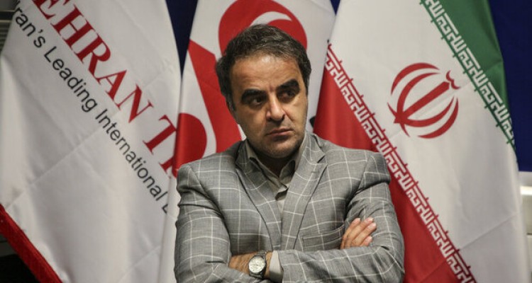 نگران کپی‌کردن اسباب‌بازی غربی نباشیم، از کپی‌شدن فرهنگشان بترسیم