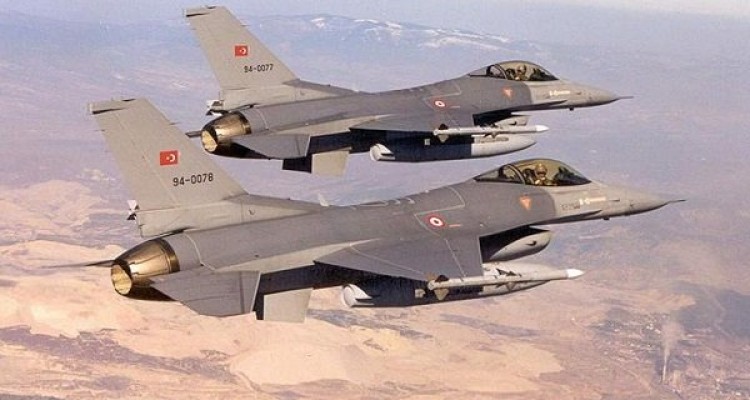 جنگنده های ترکیه مواضع پ.ک.ک در شمال عراق را بمباران کردند