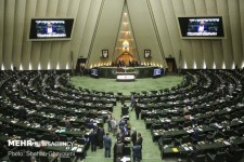 لایحه تجارت رابه مجلس برگردانید/مغایرت لایحه با اصل۷۴ قانون اساسی