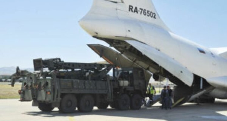 ارسال سامانه موشکی «اس ۴۰۰» روسیه به چین متوقف شد