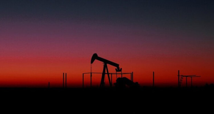 قیمت نفت خام بیش از یک درصد دیگر سقوط کرد