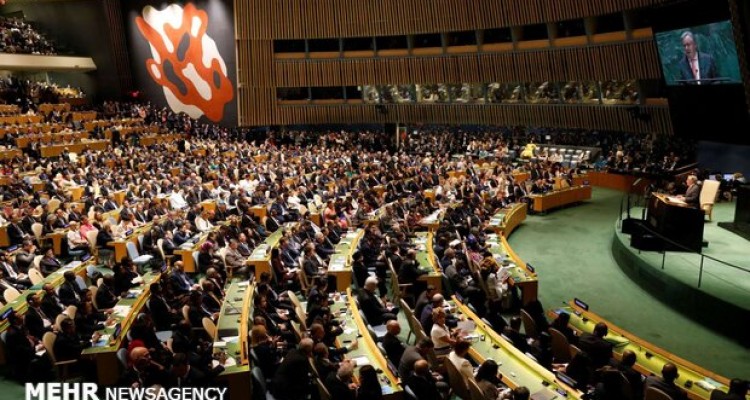 تحریم‌های آمریکا مبارزه با کرونا را سخت کرده است