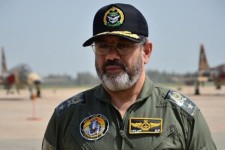 تمام سلاح‌های محمول بر هواپیما را هوشمندسازی می‌کنیم