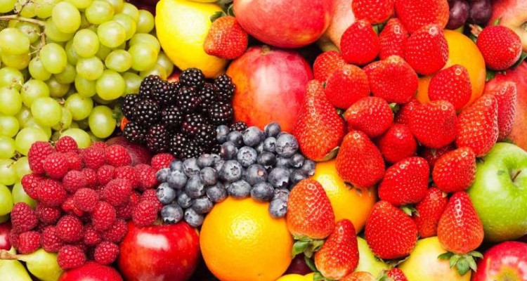 مواد غذایی ضد سرطانی را بشناسیم/نقش حیاتی ویتامین ها 