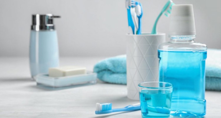 دهان شویه و نخ دندان موجب غیر فعال شدن کروناویروس می شود