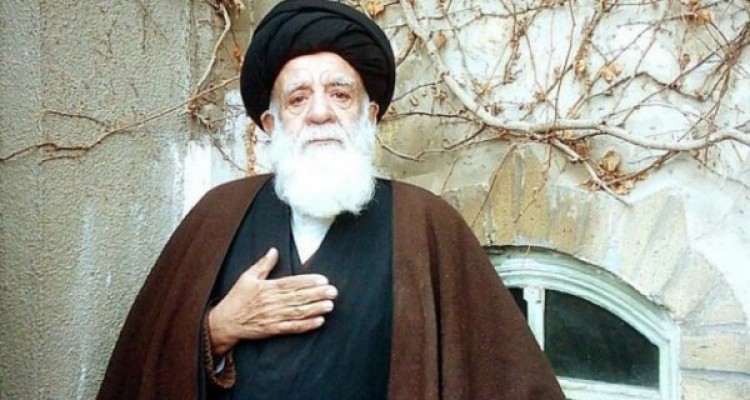  عالمی که روحانیت را با هنرمندی همراه کرد/ نصب اثر هنری آیت الله نجومی در اتاق امام خامنه ای