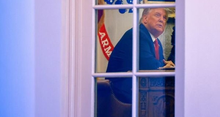 ترامپ حلقه تحریم‌های چین را تنگ‌تر می‌کند