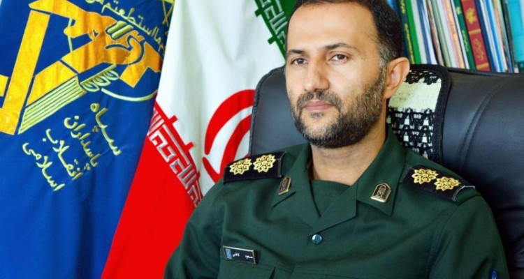 200نفر از بانوان صحنه ای از خدمات ویزیت رایگان گروه جهادی سپاه صحنه بهره مند شدند