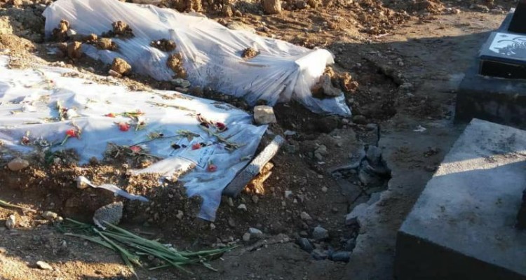 ساماندهی آرامستان صحنه در قطعه دفن شدگان کرونایی در حال اجراست