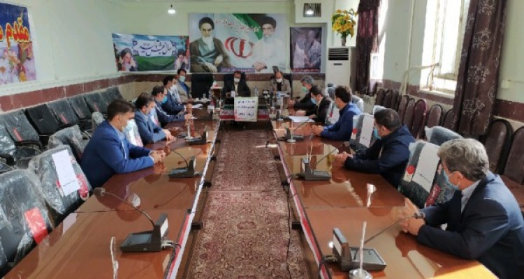  نیروهای انقلابی جواب دندان شکن به آمریکا خواهند داد