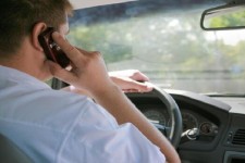 افزایش آسیب های اسکلتی عضلانی در کاربران تلفن همراه