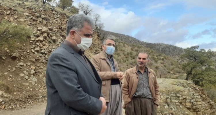  بازگشایی جاده مواصلاتی پاوه به جوانرود پس از ریزش کوه