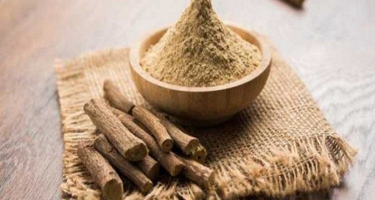 تاثیر ترکیب موجود در ریشه شیرین بیان در پیشگیری از کووید ۱۹