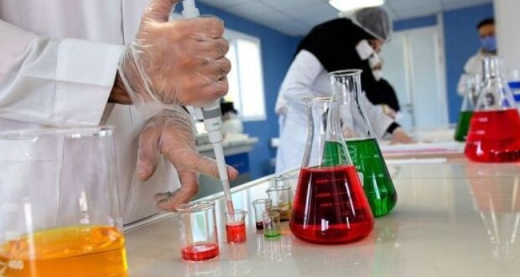 فناوریهایی که پازل اقتصاد کشور را تکمیل می کنند/رقابت نانو با نفت