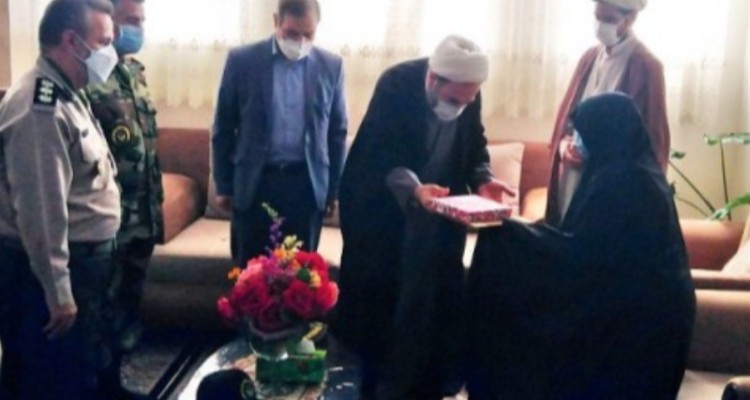 دیدار با خانواده سرافراز جانبازان و شهدای هشت سال دفاع مقدس شهرستان سنقروکلیایی