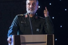 دشمن برای تجزیه کشورهای منطقه در تلاش است