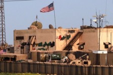 وقوع ۴ انفجار در پایگاه نیروهای آمریکا در دیرالزورِ سوریه