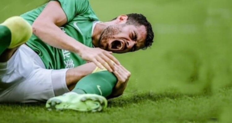 بدشانسی دوباره برای مدافع تیم ملی ایران/پورعلی گنجی رباط پاره کرد