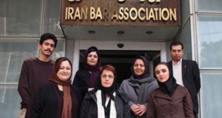 همکاری وکلای حقوق بشری با شبکه بین‌المللی تحریم ایران