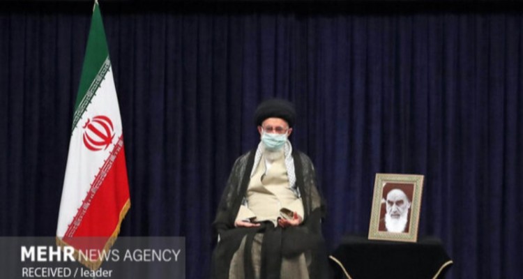 تبیین، خنثی‌کننده هجمه تبلیغاتی دشمن است/ دانشجویان روشنگری کنند