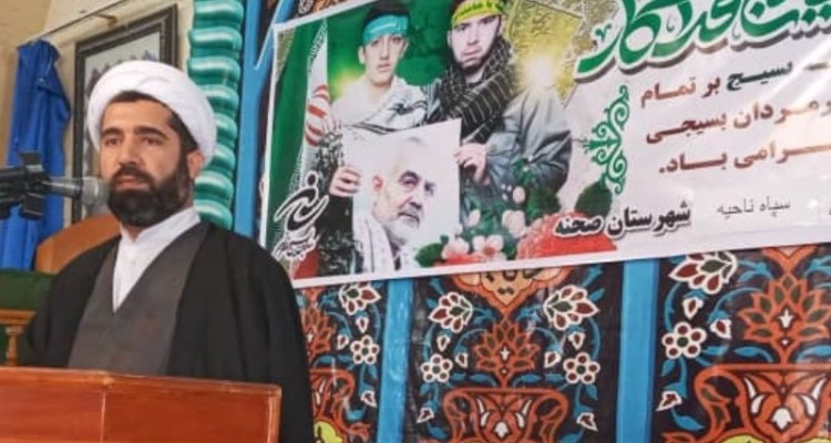 بسیج خط مقدم تمام بحران هاست