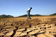 بحران مدیریت آب در کشور داریم نه بحران آب/ می‌توانیم مانند نیاکانمان در محیط خشک ایران زندگی کنیم